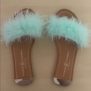 Zoey Sandals Mint Green Feathers